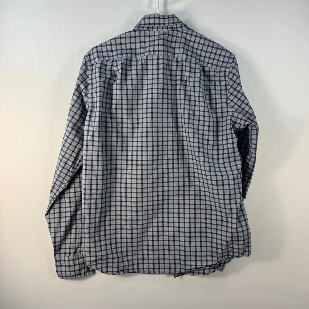 J.CREW crew button